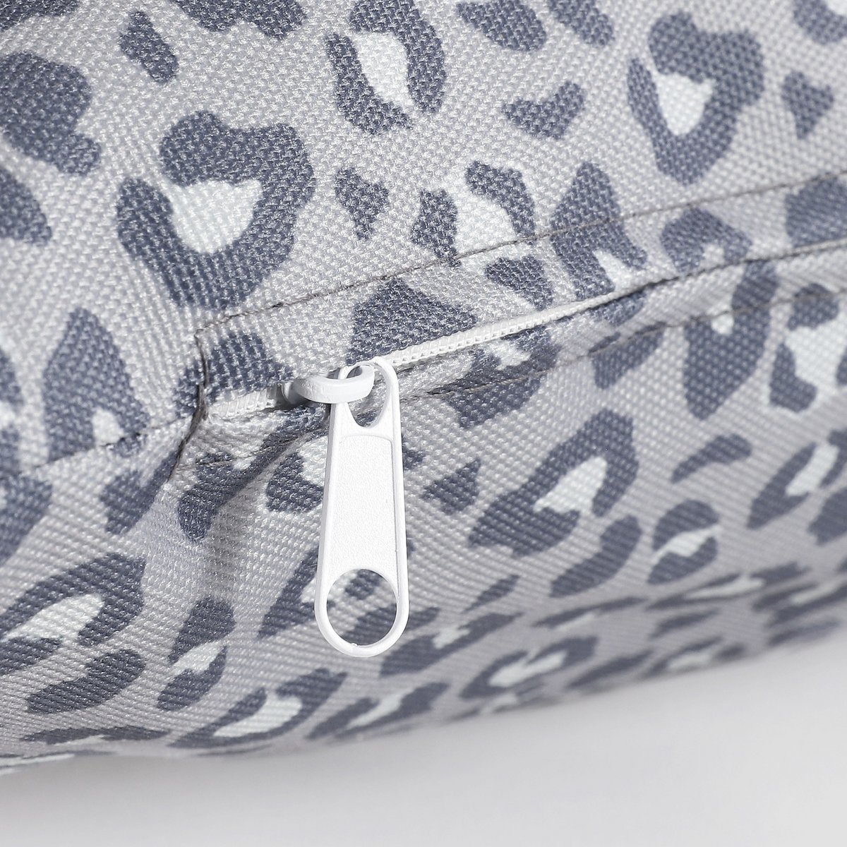 Panthera Sierkussen - L45 x B45 x H10 cm - Grijs