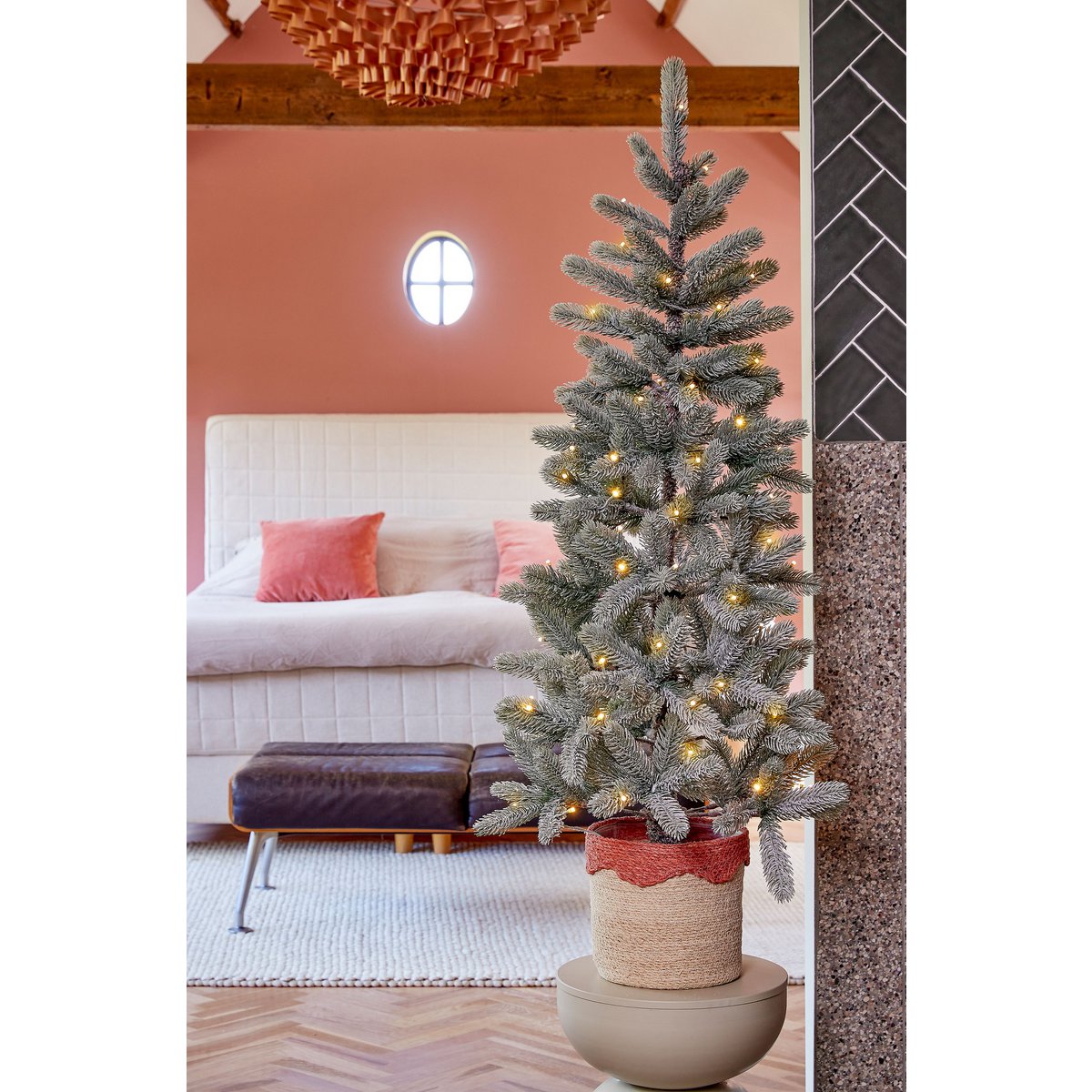 Nagoya Kunstkerstboom met LED Verlichting en Timerfunctie - H120 x Ø60 cm - Groen