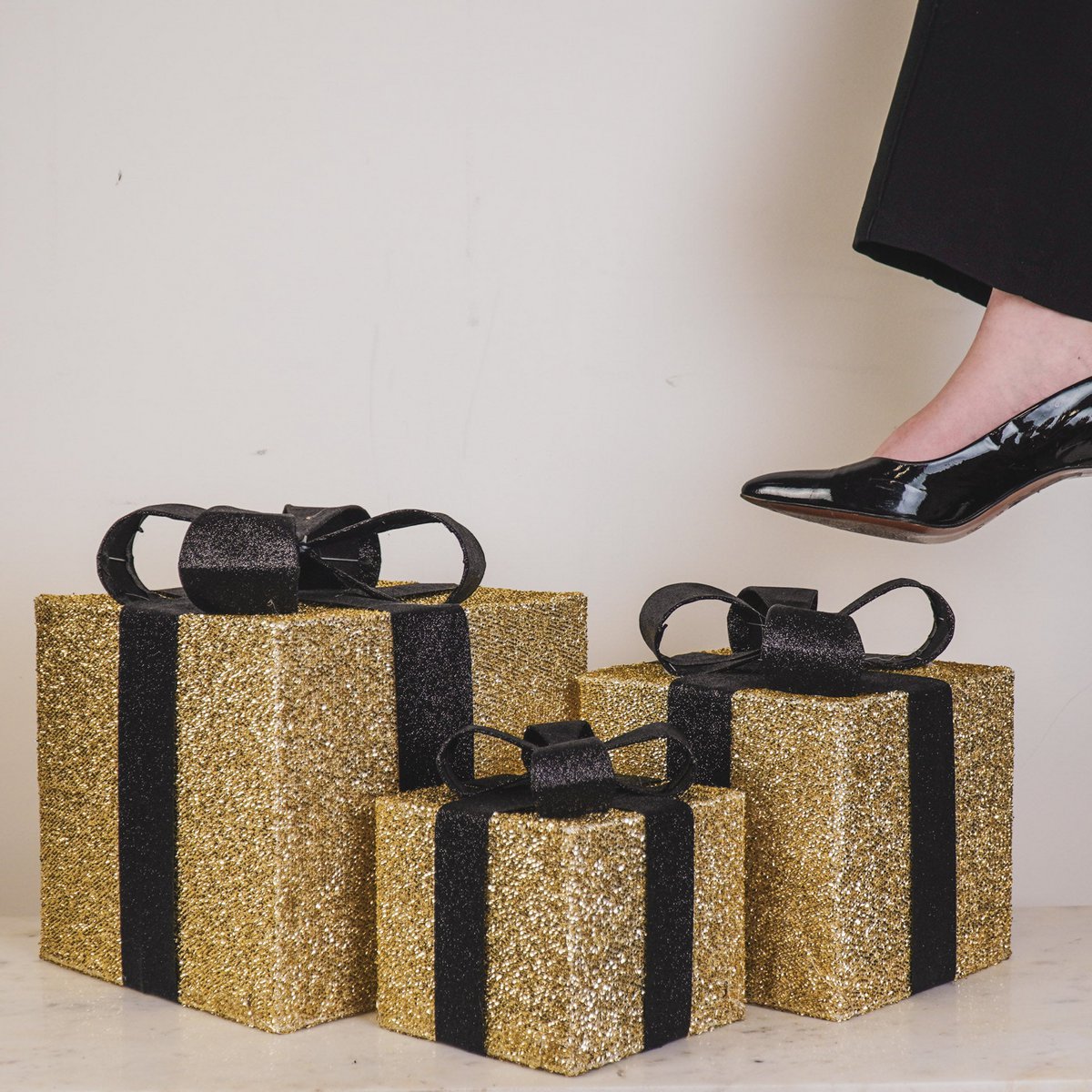 Led Kerstcadeau - S3 - Polysterene - Goud/Zwart -15/20/25cm