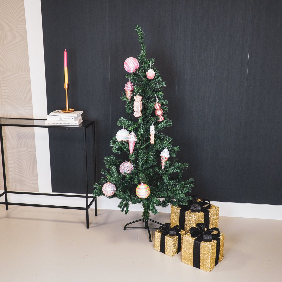 Led Kerstcadeau - S3 - Polysterene - Goud/Zwart -15/20/25cm