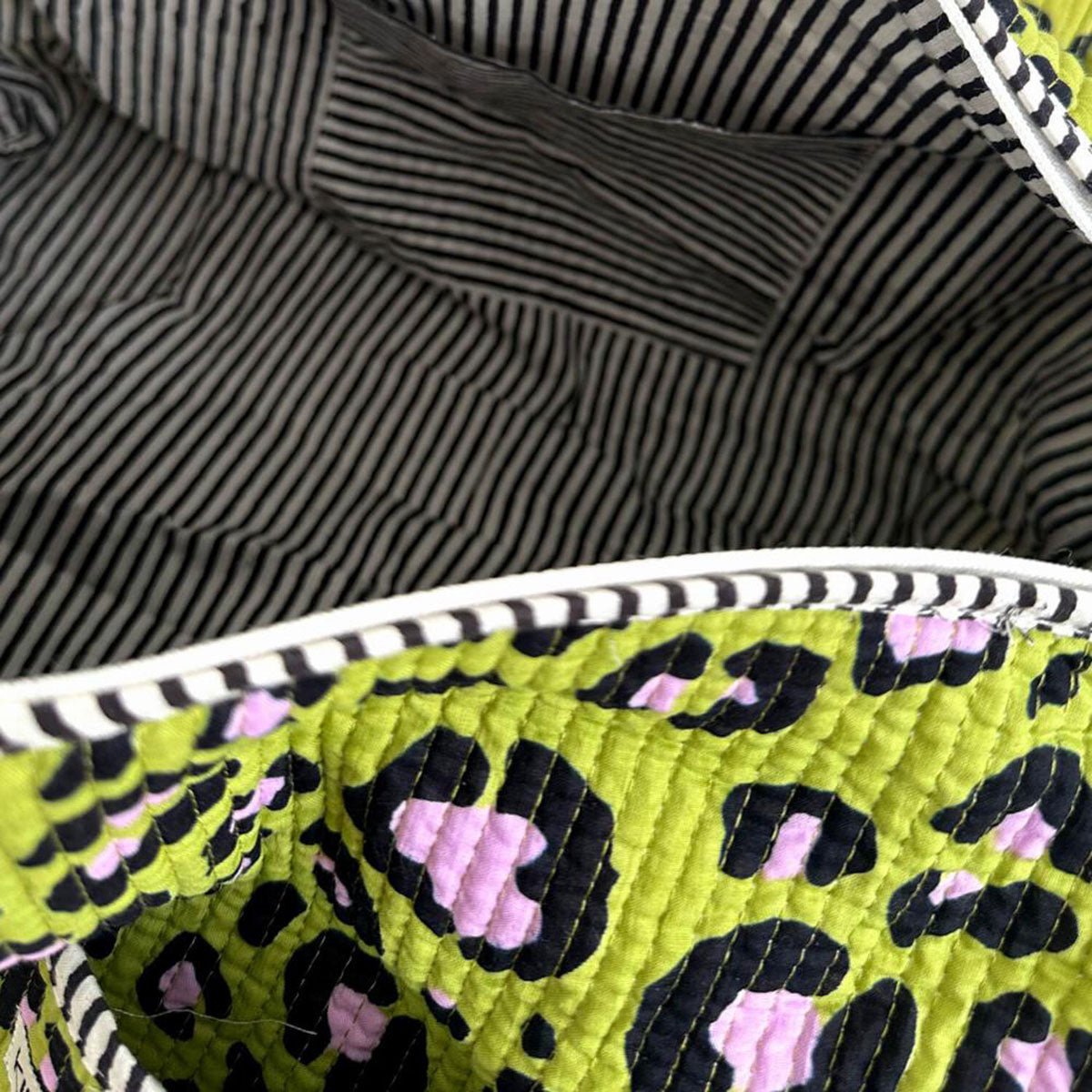 Katoenen tas "Oh Leo - kosmisch groen"