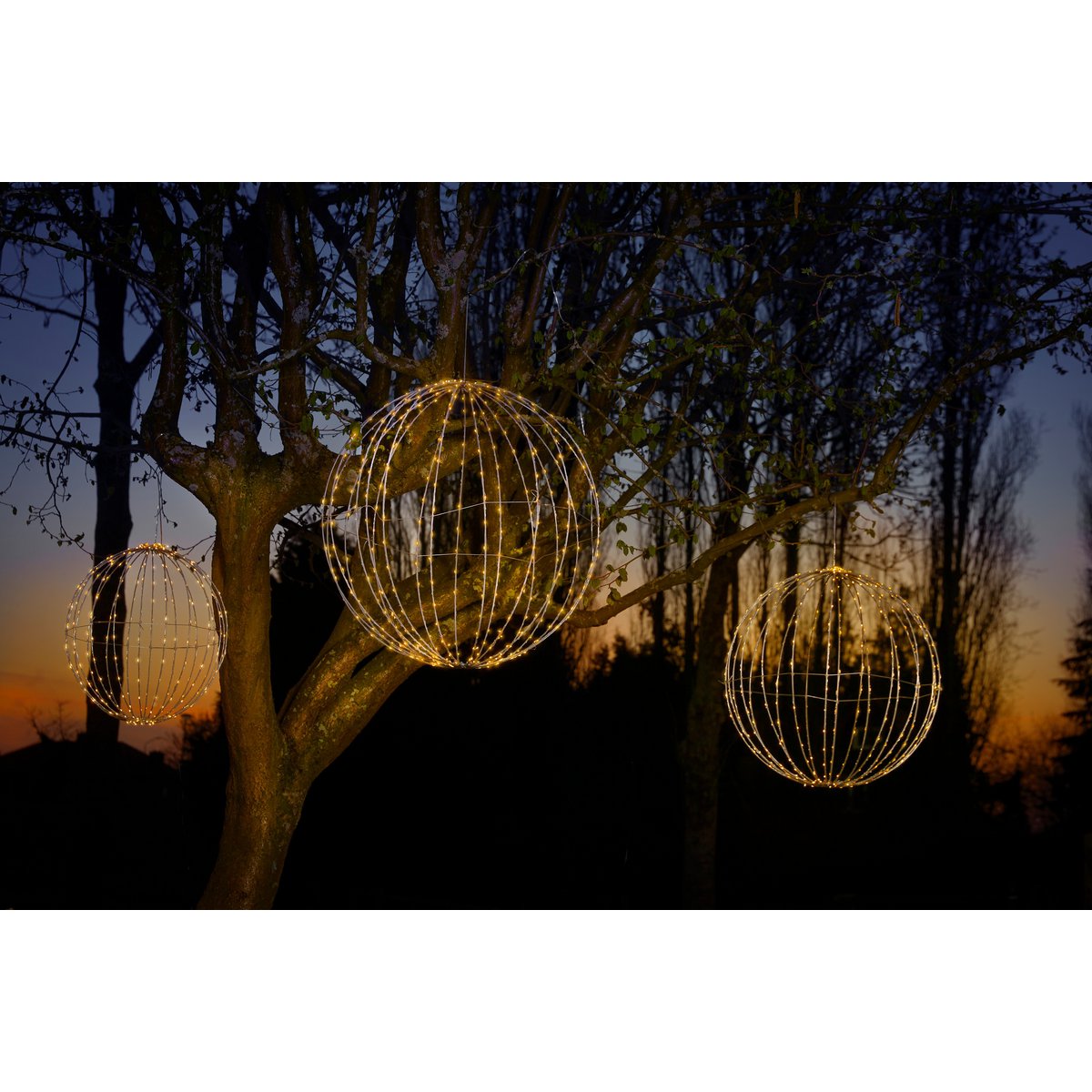 Kerstverlichting Bal met Klassiek Witte LED Lampjes - Ø40 cm - Zilver