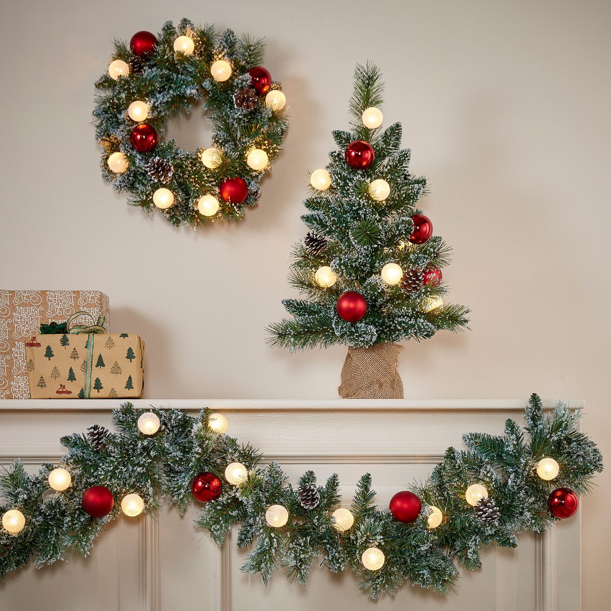 Kaprun Guirlande met LED Verlichting en Timerfunctie - L270 x Ø25 cm - Groen