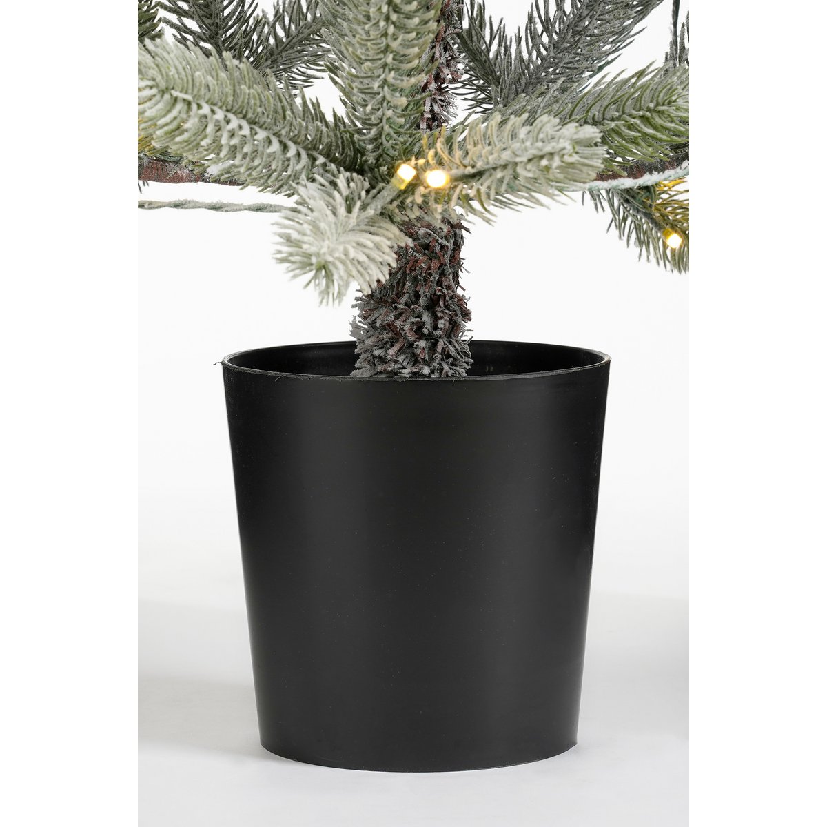 Nagoya Kunstkerstboom met LED Verlichting en Timerfunctie - H120 x Ø60 cm - Groen