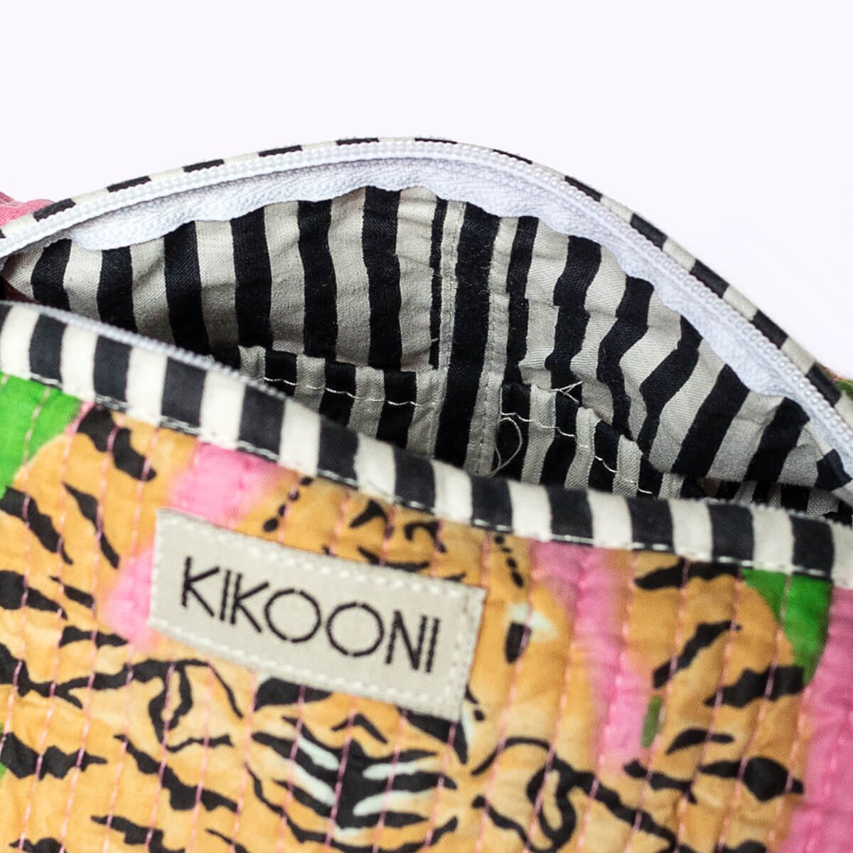 Handgemaakte kleine cosmetische tas "Poppy Tiger Candy"