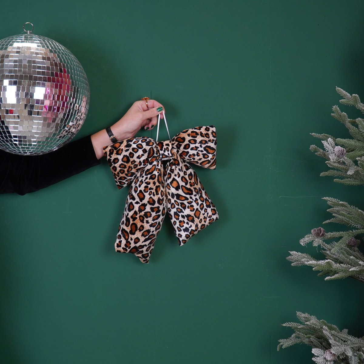 Kerstdecoratie - Strik - Panter - Fluweelachtig - 32x40cm