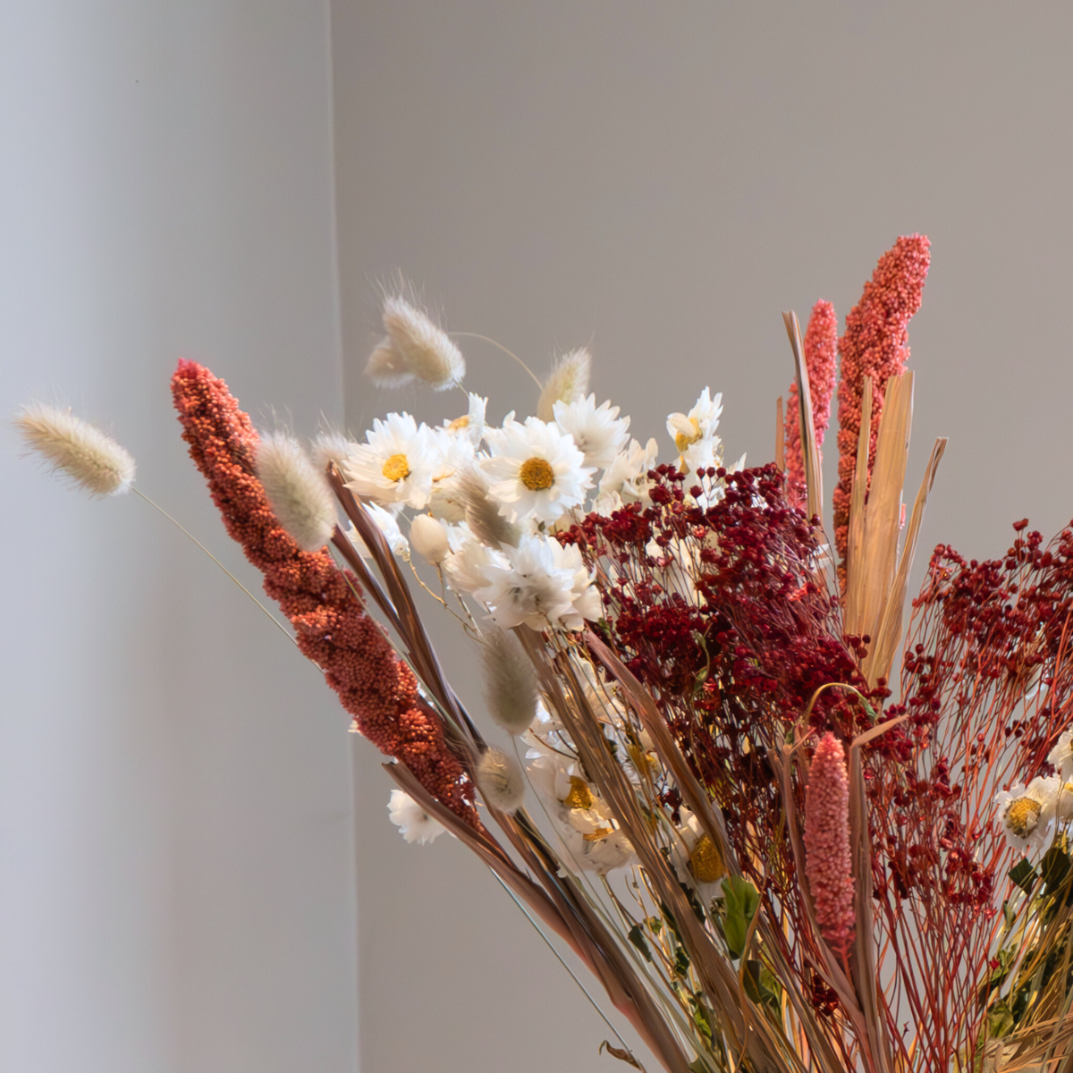 Florastore Dried Flowers - Bouquet 'Trendy Lady In Red' - Dryflowers