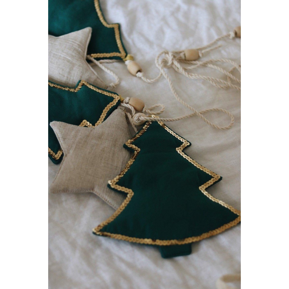 Garland van katoen en linnen "Groene kerstboom"