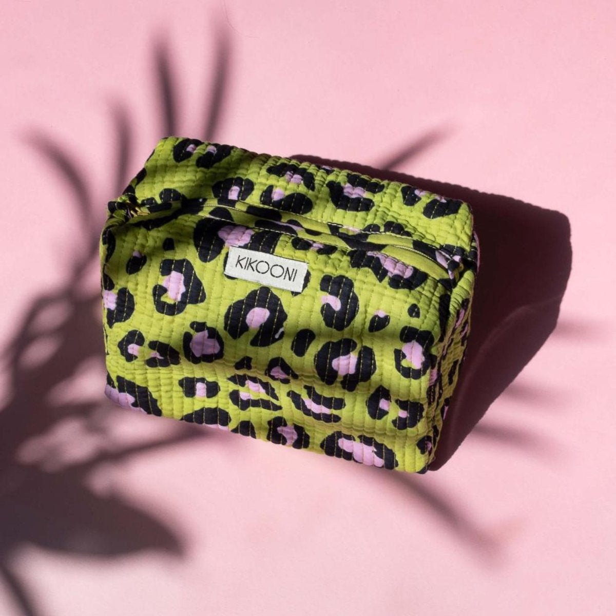 handgemaakte kleine make-uptasje "oh leo kosmisch groen"