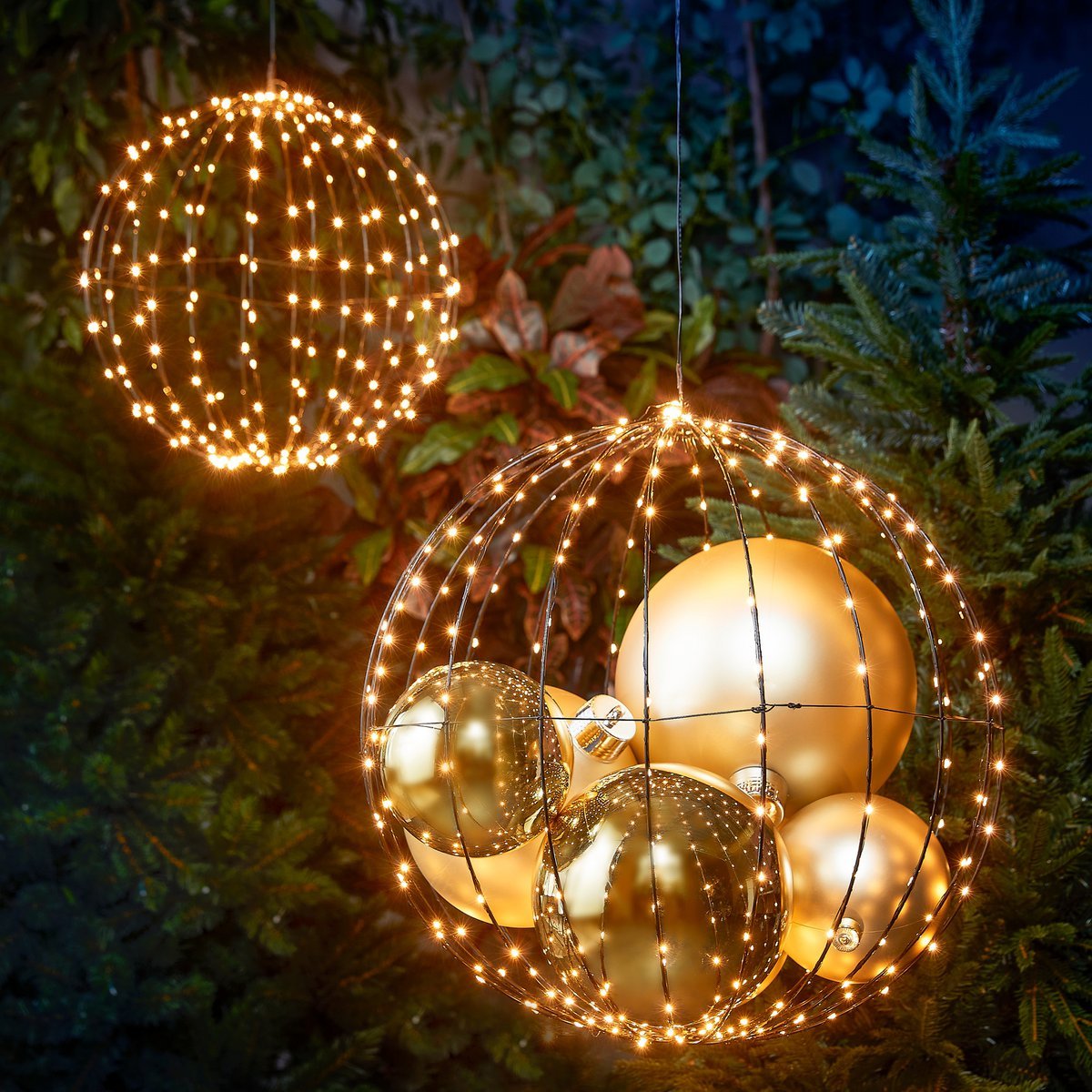 Kerstverlichting Bal met Warm Witte LED Lampjes - Ø50 cm - Zwart