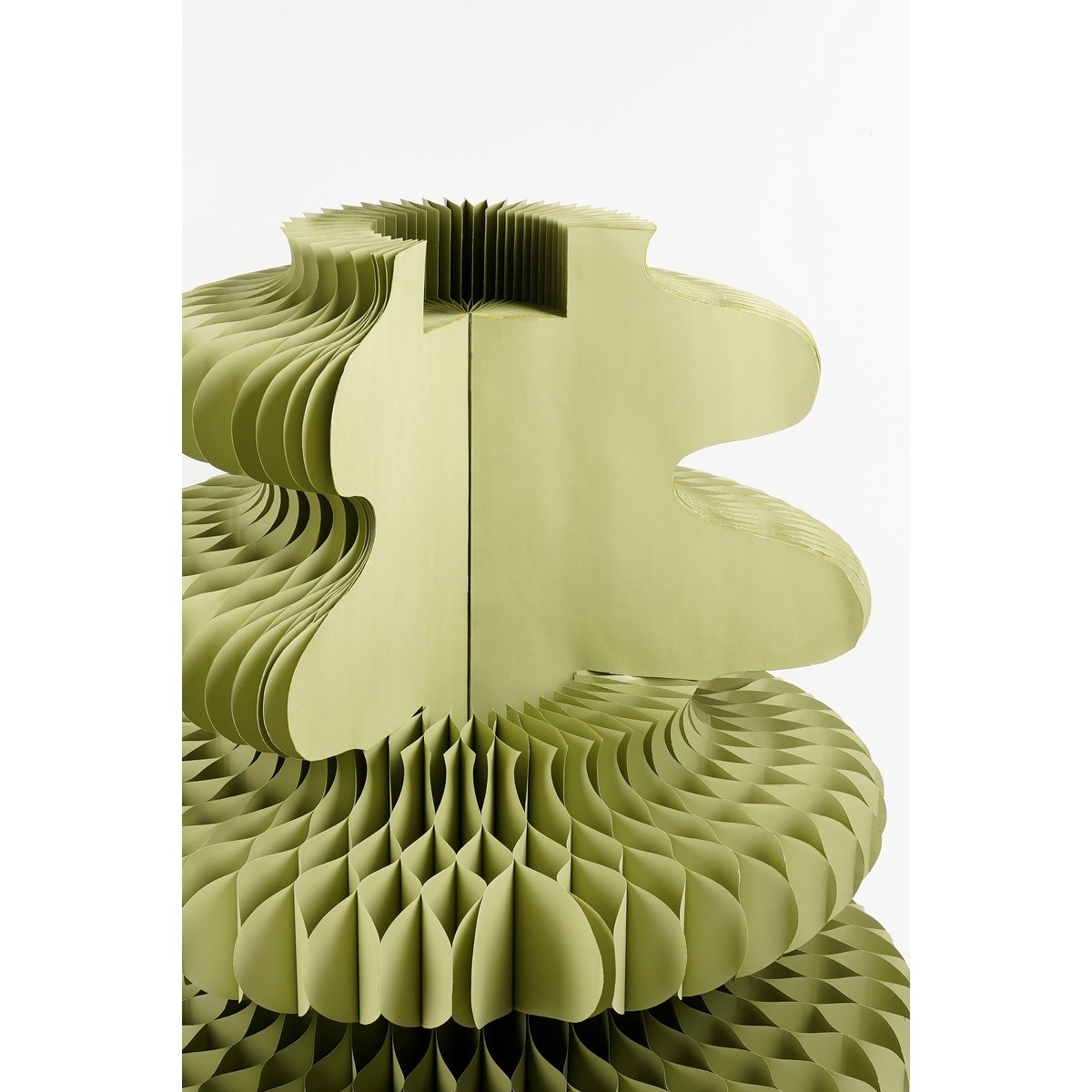 Decoratie Kerstboom - H212 x Ø148 cm - Papier - FSC Mix - Groen