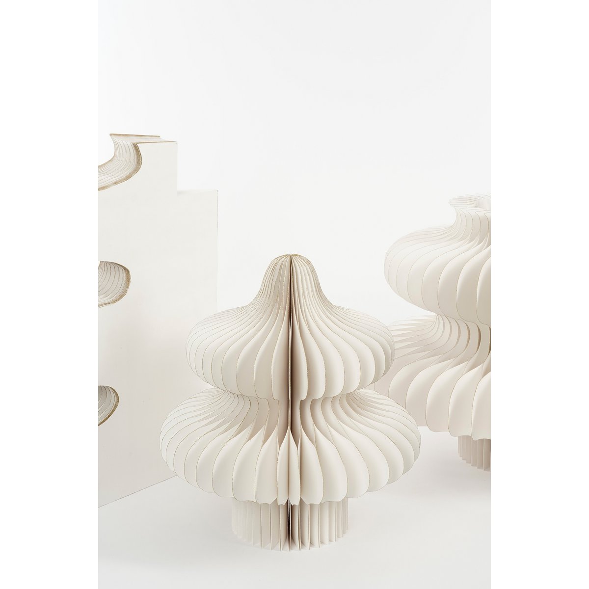 Decoratie Kerstboom - H152 x Ø104 cm - Papier - FSC Mix - Wit