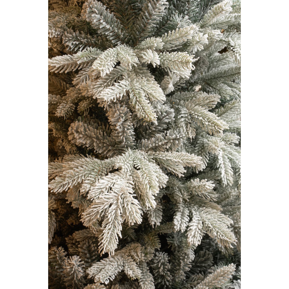 Grimshaw Kunstkerstboom - H185 x Ø132 cm - Groen Frosted